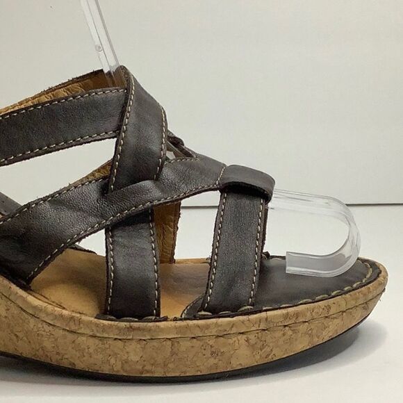 Born Brown Wedge Heel Sandals Size 9 - Picture 7 of 16